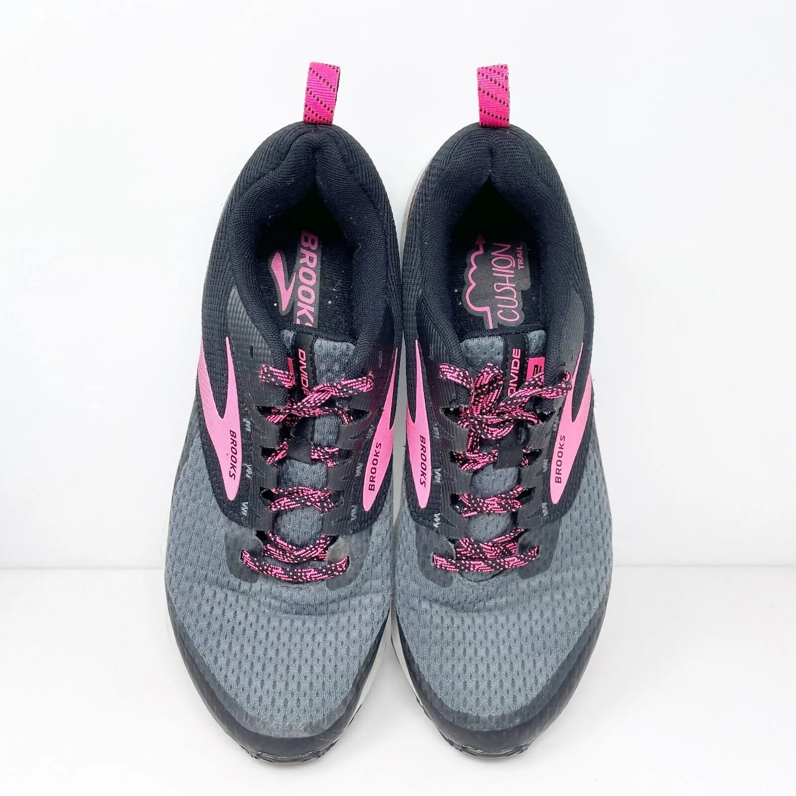 Brooks Womens Divide 2 1203421B069 Gray Running Shoes Sneakers Size 11 B