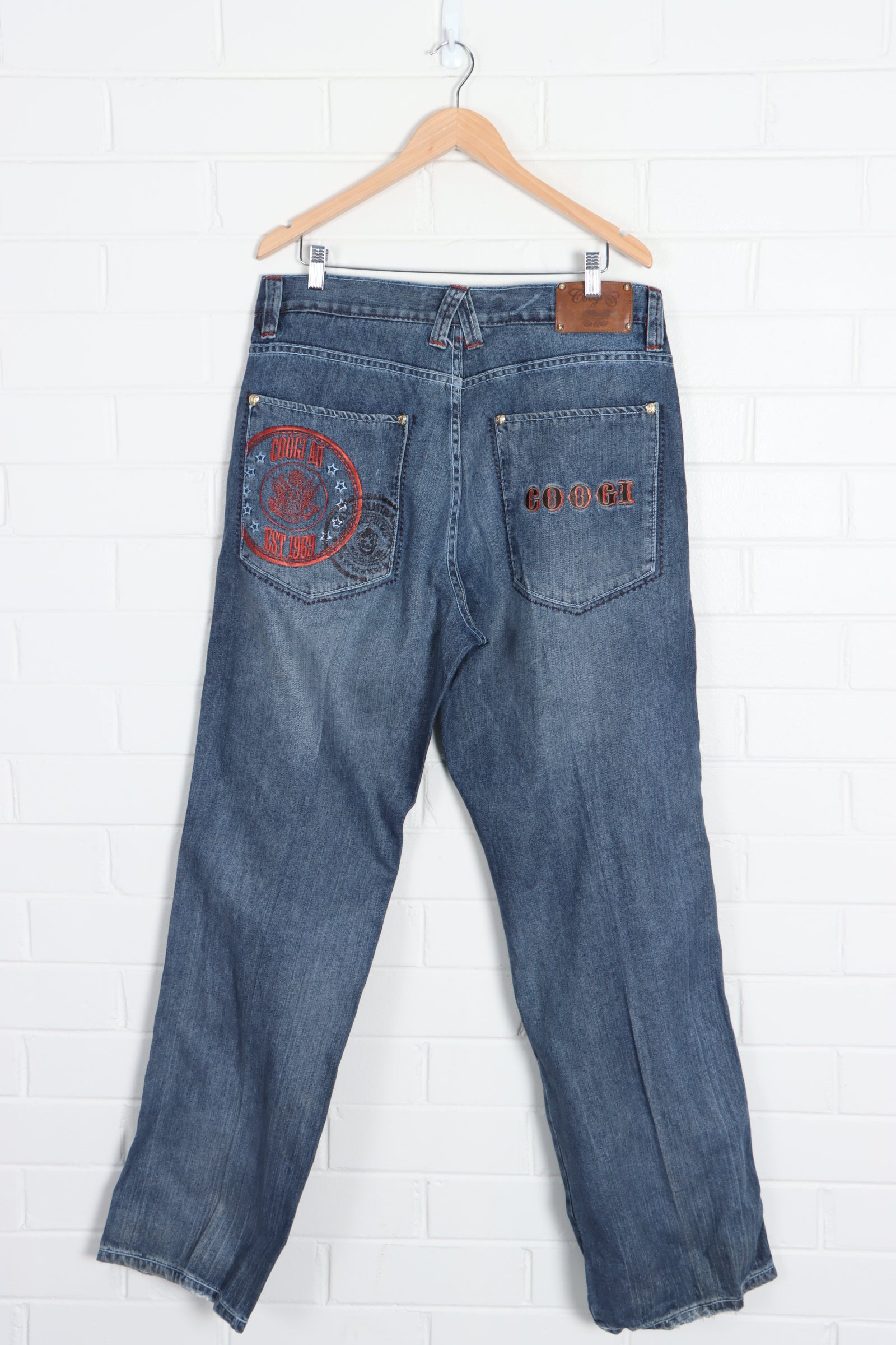 COOGI Embroidered Pocket Jeans (36 x 34)