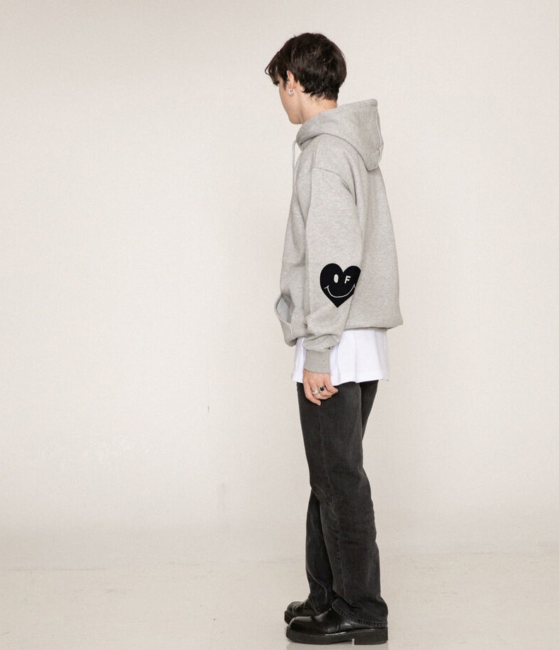 GRAVER  |[GRAVER]★ELBOW HEART SMILE HOODIE