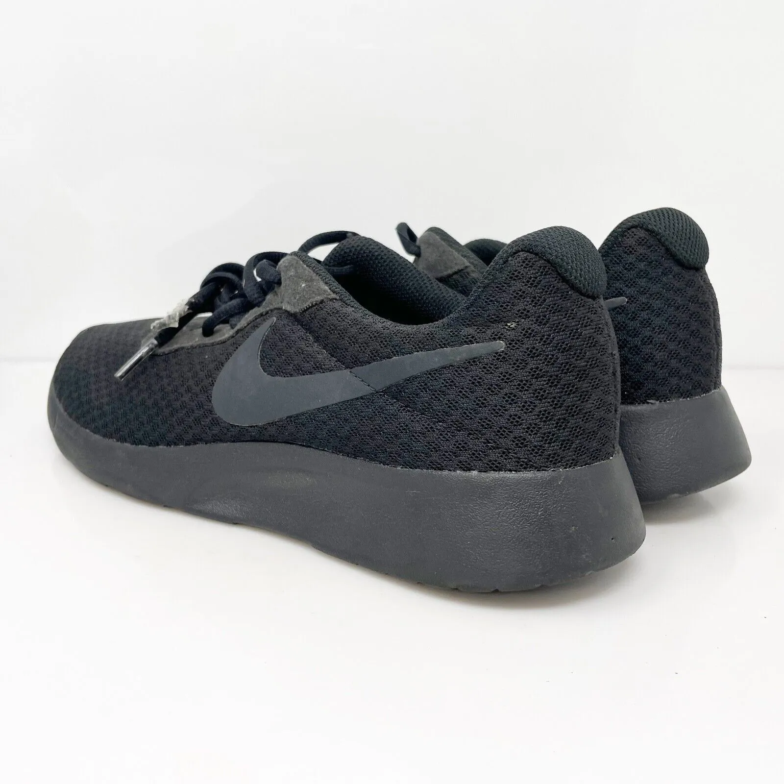 Nike Womens Tanjun 812655-002 Black Running Shoes Sneakers Size 8.5