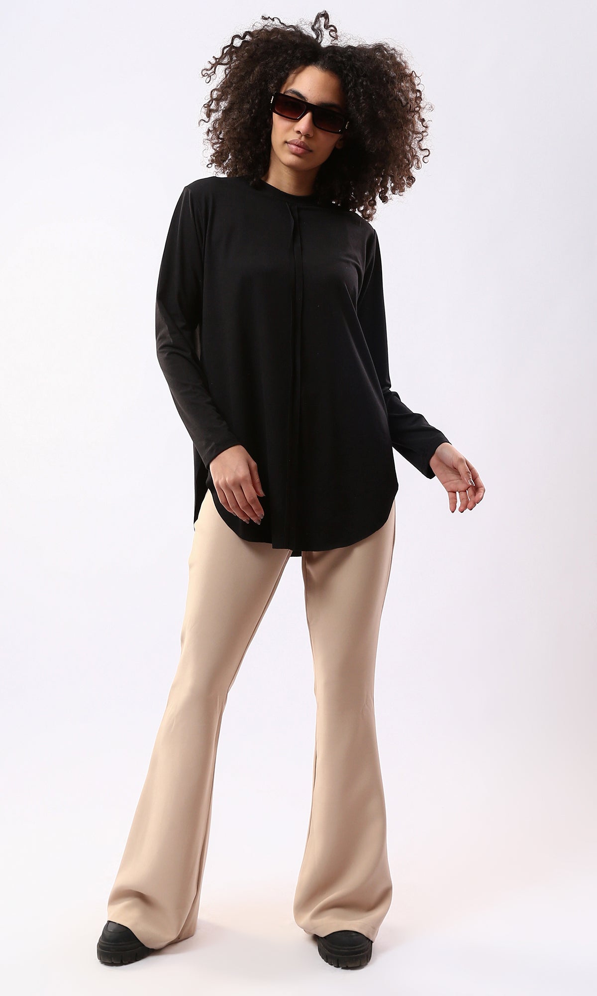 O175817 Solid Long Sleeves Black Long Tee With Slits