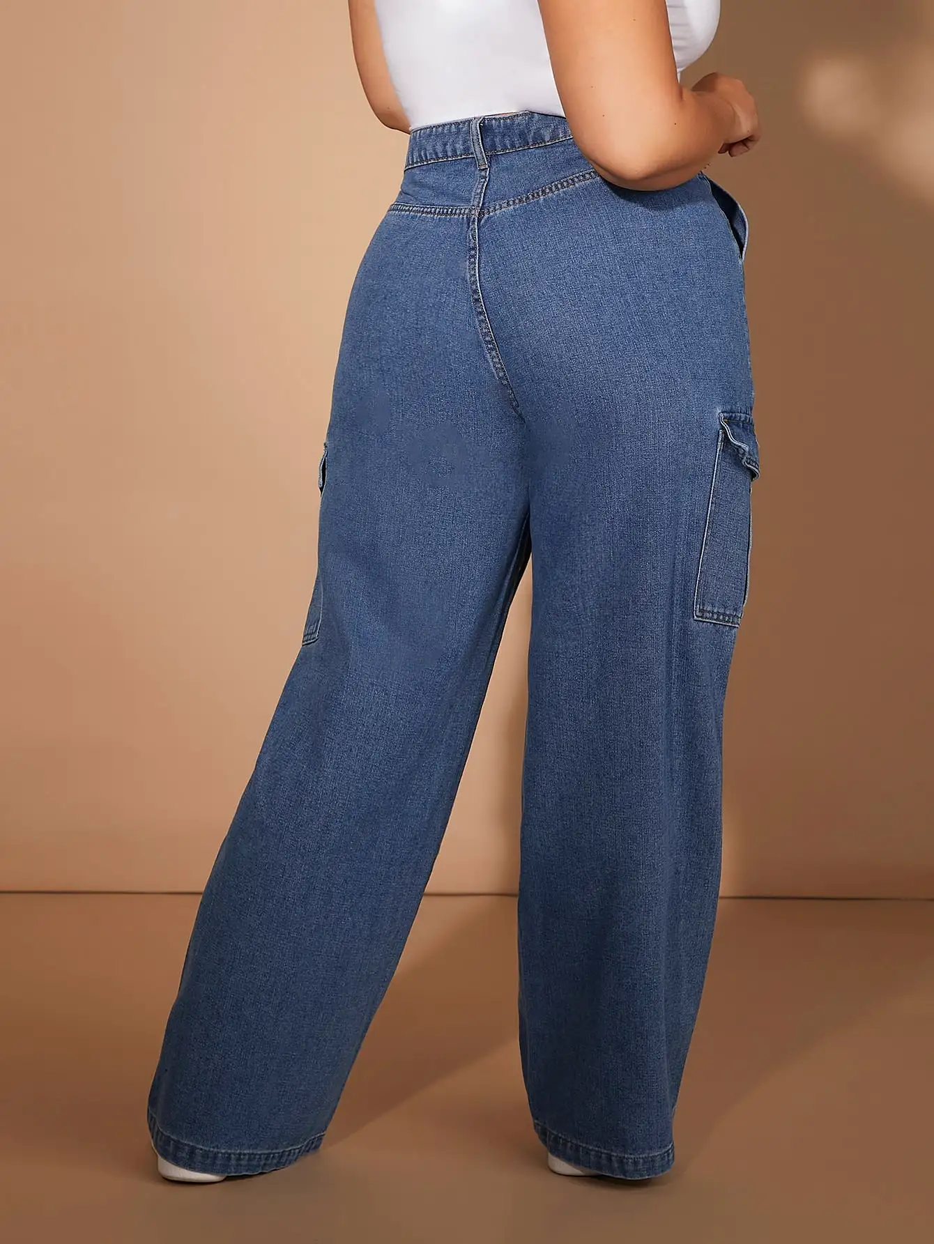 Plus High Waist Flap Pocket Side Cargo Jeans