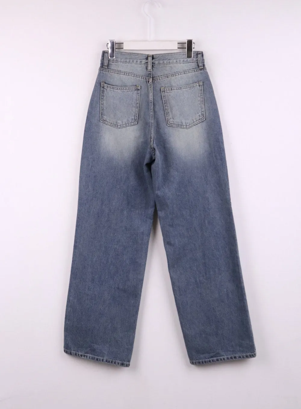 Solid Straight Leg Jeans CJ425