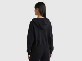 Sweater with hood and drawstring - Black | Benetton