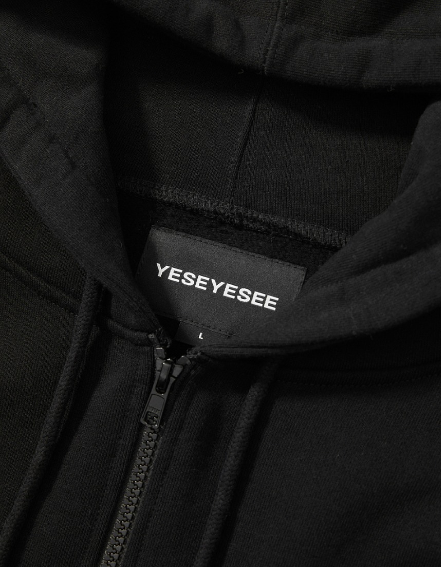 YESEYESEE  |[YESEYESEE] ★Cartoon Zip-up Hoodie